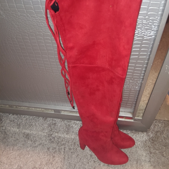 boots - Picture 4 of 6